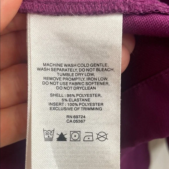 Columbia Women's Rain Jacket - Picture 6 of 9